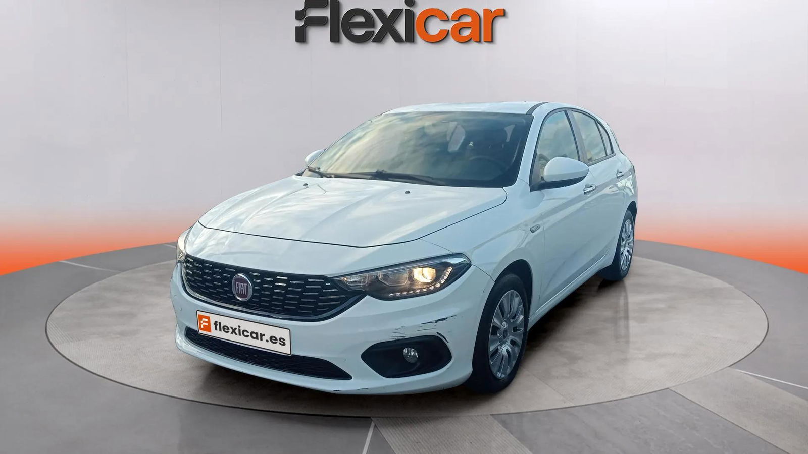 https://cdn-flexicar.caraffinity.it/public_appraisal_images_pro/images/stock/181919/y4coIUVASj__FIAT TIPO K06180_8f7e5fe85a9145dc86edbc28f8e858da_Exterior_12.jpg.jpg
